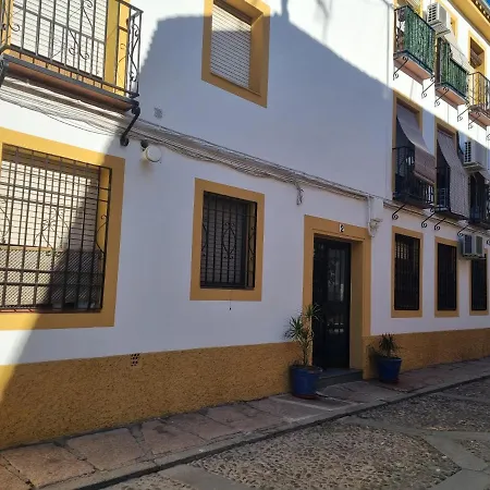 Apartment Vivienda Turistica En La Muralla De San Basilio Cordoba