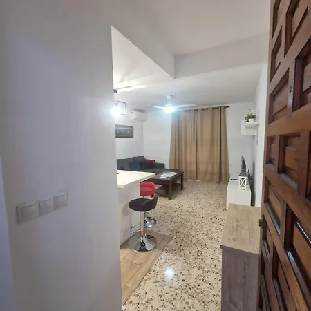 En Patio Cordobes San Basilio Apartment